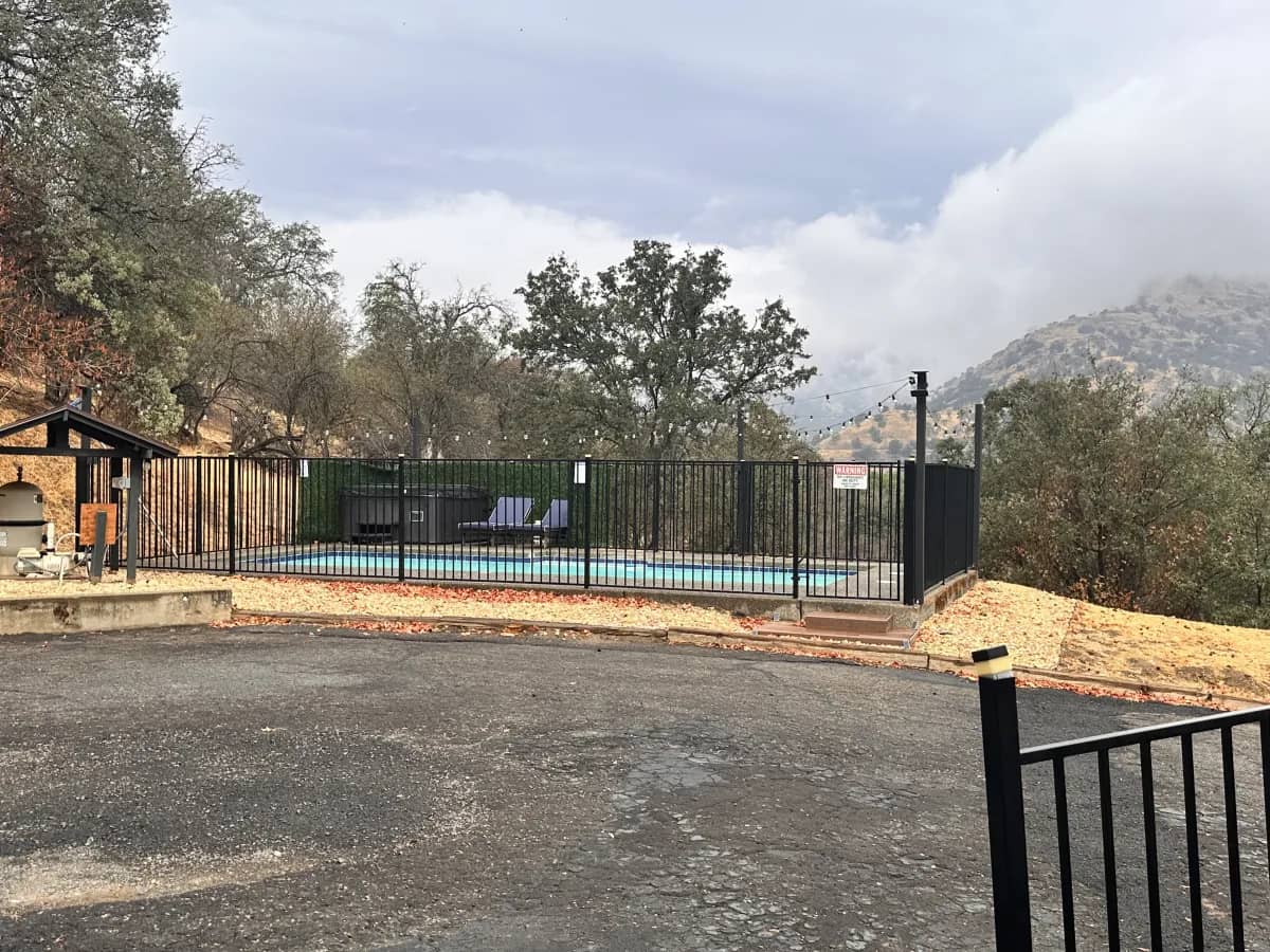 Guest photo of Three Rivers Airbnb - Sequoia National Park: Three Rivers Nightmare