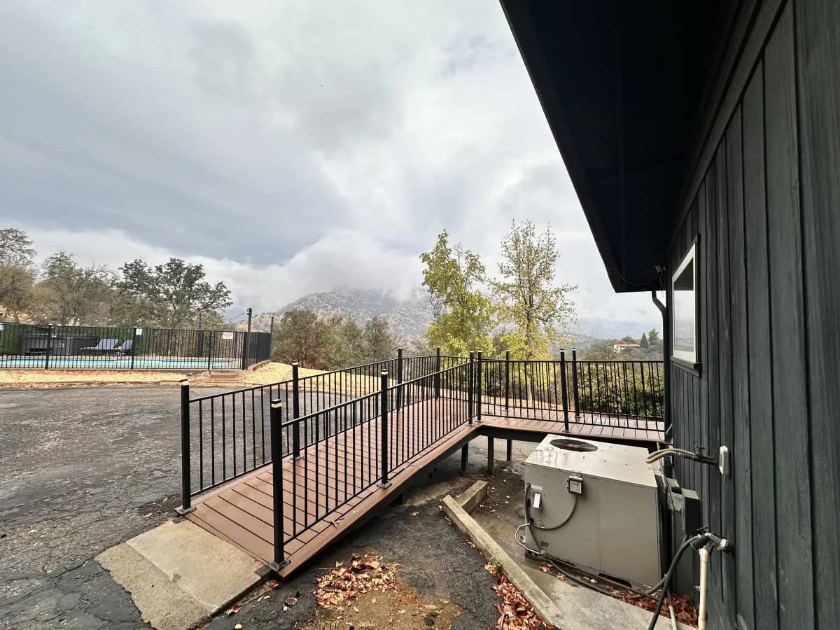Guest photo of Three Rivers Airbnb - Sequoia National Park: Three Rivers Nightmare